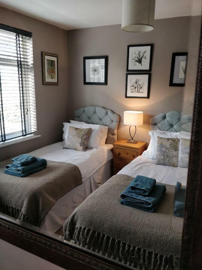 Morden Friendly Home In South London المظهر الخارجي الصورة